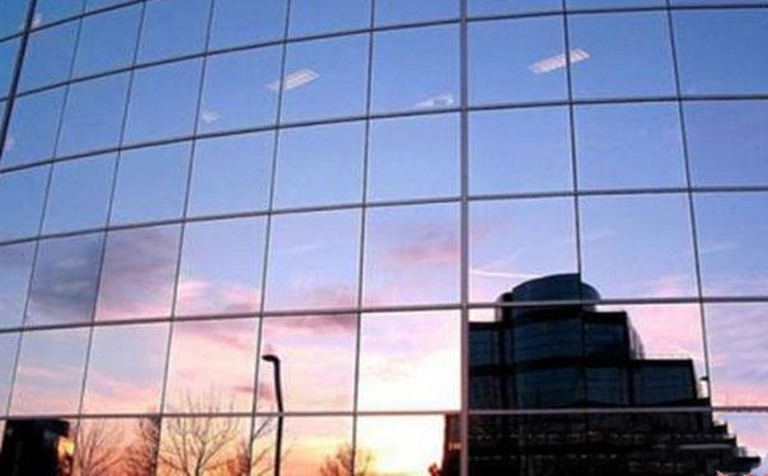 吸熱玻璃 吸熱玻璃